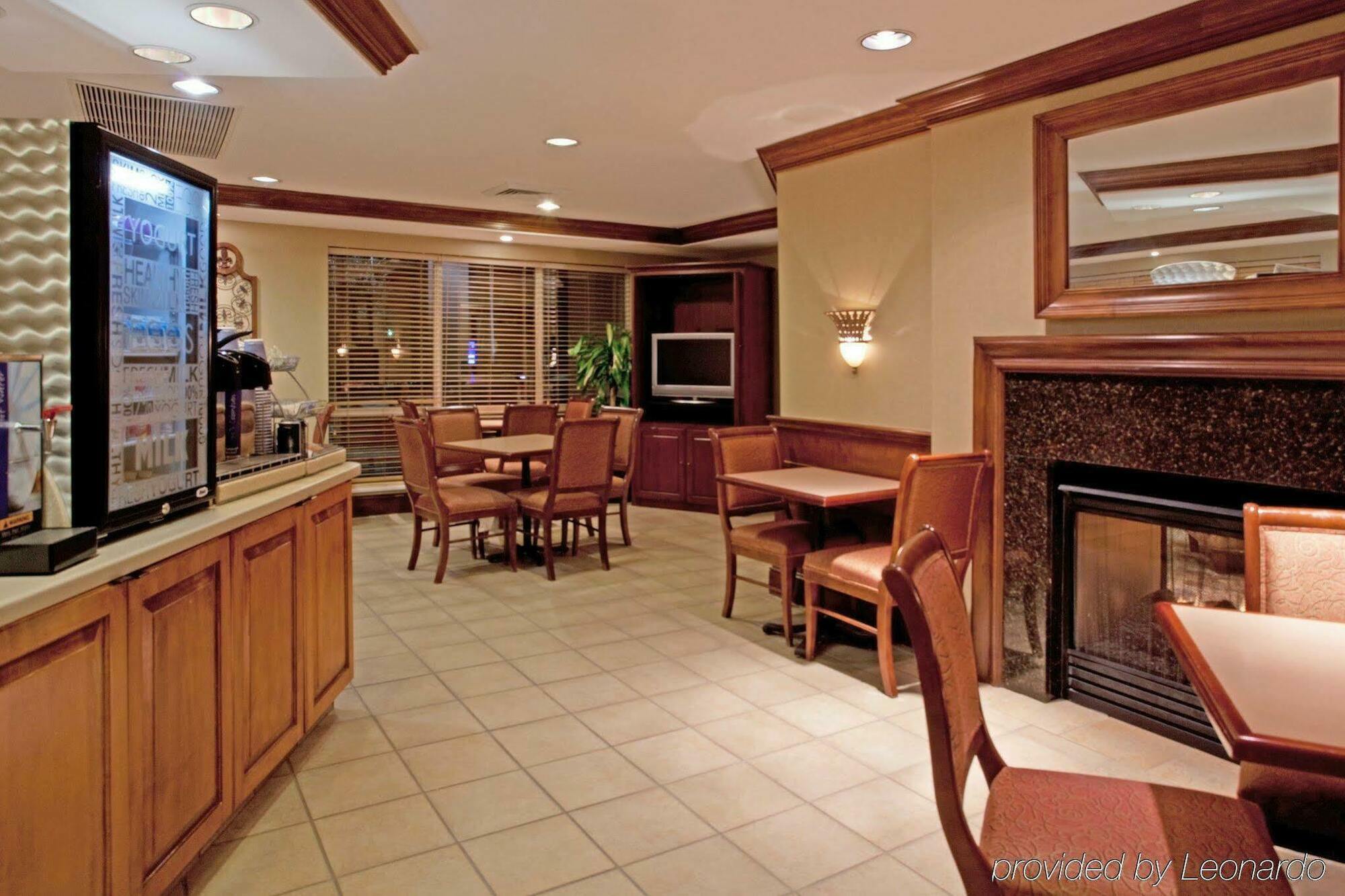 Holiday Inn Express Chapel Hill By Ihg Extérieur photo