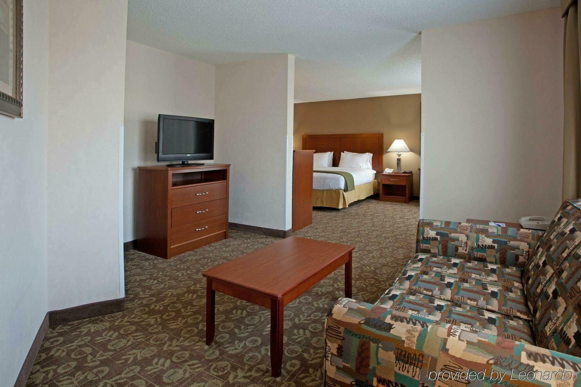 Holiday Inn Express Chapel Hill By Ihg Extérieur photo