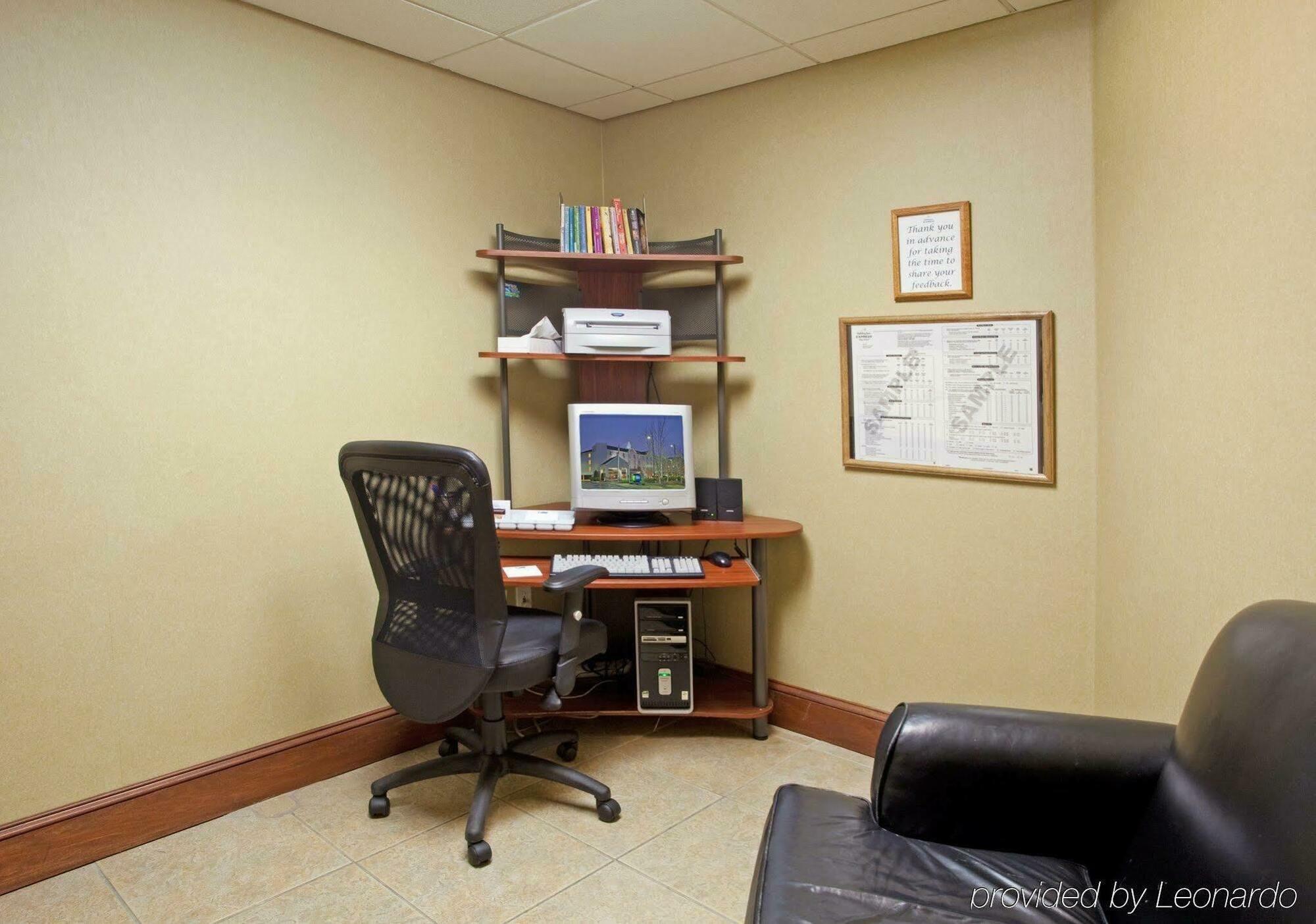 Holiday Inn Express Chapel Hill By Ihg Chambre photo